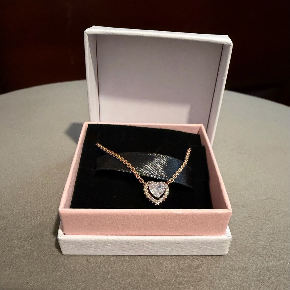 Elegant Gold Heart Pendant Necklace